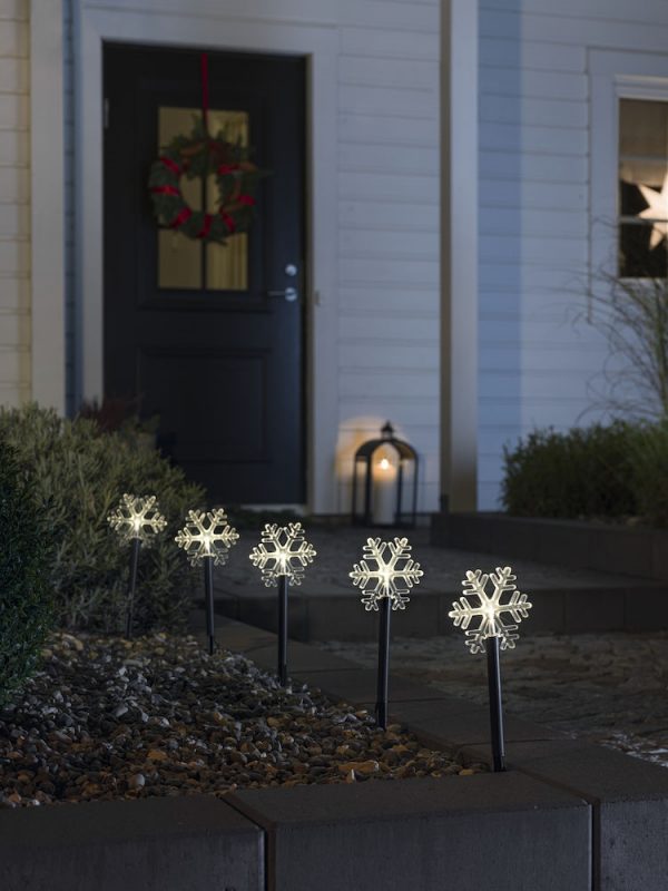 5 snowflake garden sticks LED at beechmount garden centre
