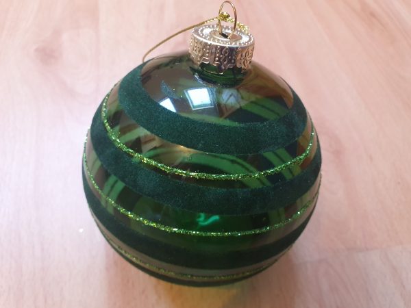10cm Emerald Green w/Flocked Lines Glass Ball 30215 t beechmount garden centre
