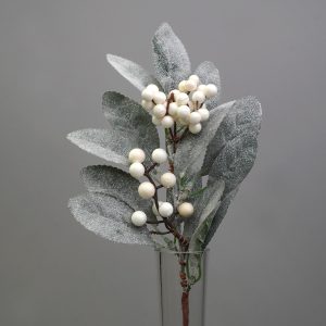 Spray with Cream/off White Berries 40418